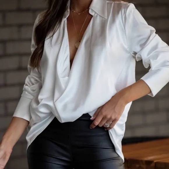 vici problem solved satin collared drape blouse - Picture 4 of 4